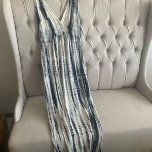 Dress maxi medium